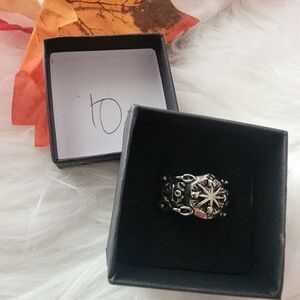 Compass Ring Size 10